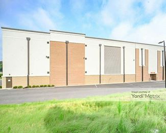 Photo 2 of Public Storage - 4938 Lake Valley Drive, Fayetteville, NC