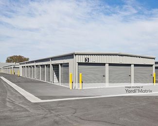 Photo 2 of Cubby-s Self Storage - 950 Dave Ward Drive, Conway, AR