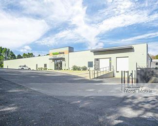 Photo 1 of Extra Space Storage - 3211 Falling Creek Road, Hickory, NC