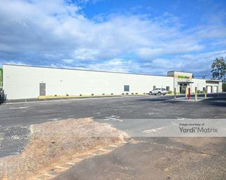 Photo 2 of Extra Space Storage - 3211 Falling Creek Road, Hickory, NC