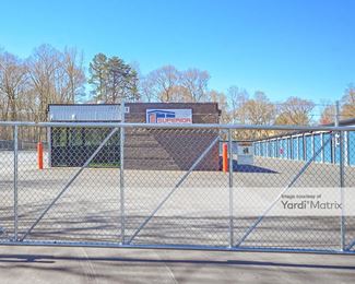 Photo 3 of Superior Storage - 105 Industrial Park Lane, Clover, SC