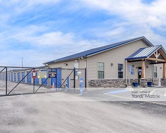 Photo 3 of Blue Door Storage - 1470 Windsor Avenue, Pontoon Beach, IL