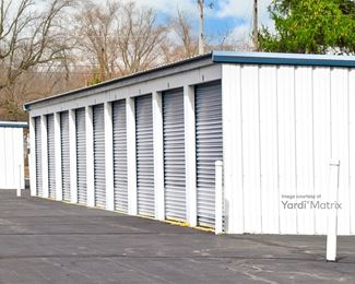 Photo 4 of Golden Sands Store-Lock - 4407 East US-12, Michigan City, IN