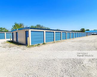 Photo 5 of Next Door Self Storage - 915 Fosse Road, Ottawa, IL