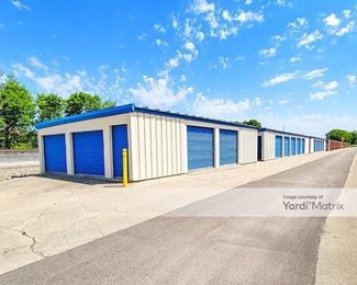 Photo 2 of Next Door Self Storage - 1435 Boyce Memorial Drive, Ottawa, IL