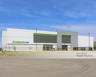 Photo 5 of Extra Space Storage - 6476 Seybold Road, Madison, WI