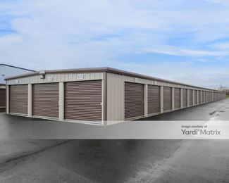 Photo 2 of Triple E Storage - 251 Isaac Shelby Drive, Shelbyville, KY