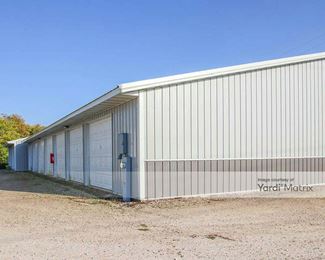 Photo 6 of Cullen Real Estate Storage - 510 North 8th Street, Hilbert, WI