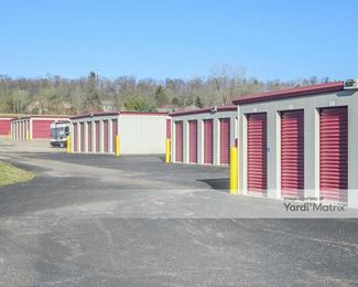 Photo 3 of Storage Rentals of America - 1901 Western Avenue, Chillicothe, OH