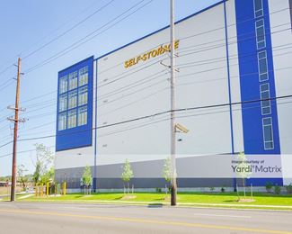 Photo 5 of Snapbox Self Storage - 6800 West Side Avenue, North Bergen, NJ