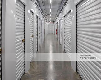 Photo 2 of Extra Space Storage - 7901 North 99th Avenue, Glendale, AZ