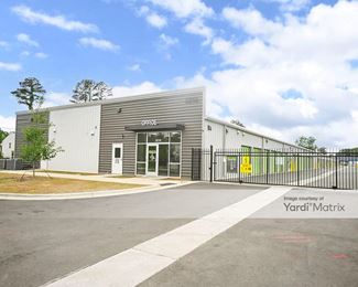 Photo 3 of Extra Space Storage - 3210 Gibbon Road, Charlotte, NC