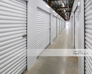 Photo 4 of Extra Space Storage - 10 Gordon Drive, Syosset, NY