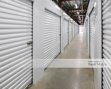 Storage Units for Rent available at 10 Gordon Drive, Syosset, NY 11791