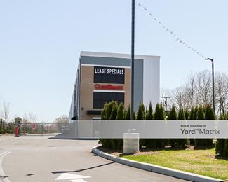 Photo 2 of CubeSmart Self Storage - 514 Middle Country Road, Saint James, NY