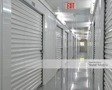 Storage Units for Rent available at 3307 West Fuqua Street, Houston, TX 77045