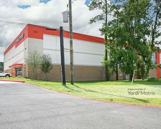 Photo 4 of Public Storage - 235 Interstate 45 North, Conroe, TX
