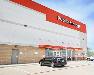 Photo 5 of Public Storage - 235 Interstate 45 North, Conroe, TX