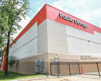 Photo 6 of Public Storage - 235 Interstate 45 North, Conroe, TX