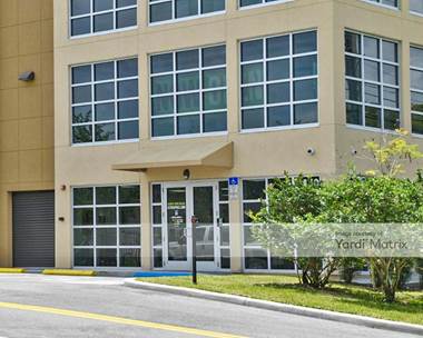 Storage Units for Rent available at 1480 NW 66th Avenue, Plantation, FL 33313