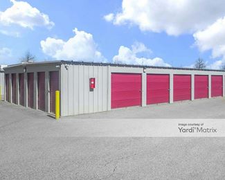 Photo 2 of Storage Rentals of America - 125 West Market Street, Cambridge, OH