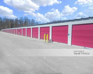 Photo 3 of Storage Rentals of America - 125 West Market Street, Cambridge, OH
