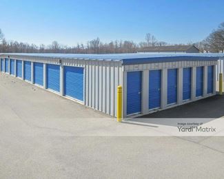 Photo 3 of Storage Mall, The - 1636 Fairview Drive, Zanesville, OH