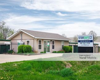 Photo 4 of StorSafe - 1220 SW 34th Ave Avenue, Altoona, IA