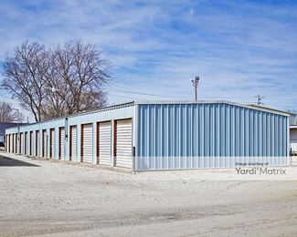 Photo 3 of Neighborhood Storage - 335 North Vann Street, Vinita, OK
