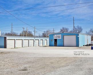 Photo 4 of Neighborhood Storage - 335 North Vann Street, Vinita, OK