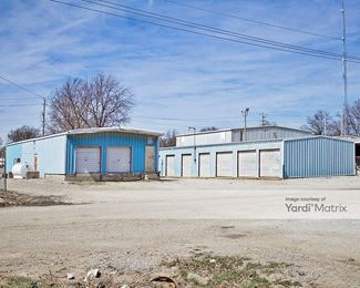 Photo 5 of Neighborhood Storage - 335 North Vann Street, Vinita, OK
