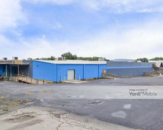Photo 3 of Simple Storage - 321 Hamric Drive W, Oxford, AL