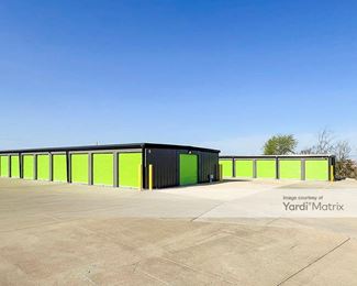 Photo 2 of BestBox Storage - 736 Highway M, Villa Ridge, MO