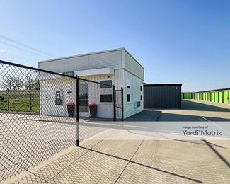 Photo 4 of BestBox Storage - 736 Highway M, Villa Ridge, MO