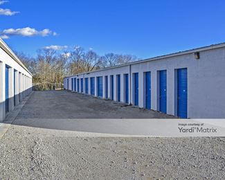 Photo 3 of Store Smart Self Storage - 105 Cedarwood Drive, Lebanon, TN