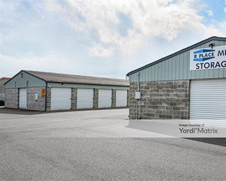 Photo 2 of R Place Mini Storage - 2080 Antelope Road, White City, OR