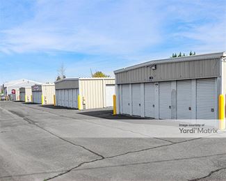 Photo 1 of Central Point Mini Storage - 920 South Front Street, Central Point, OR