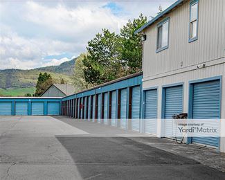 Photo 4 of Delta Waters Mini Storage - 2115 Delta Waters Road, Medford, OR