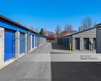 Photo 3 of Attic Self-Service Storage - 1750 Redwood Avenue, Grants Pass, OR