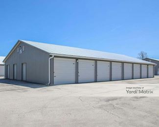 Photo 3 of Apple Storage - 1427 Green Bay Road, Sturgeon Bay, WI