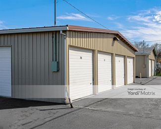 Photo 2 of BuxBear Storage - 241 Oak Grove Road, Medford, OR