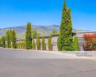 Photo 3 of Mistletoe Road Self Storage - 700 Mistletoe Road, Ashland, OR