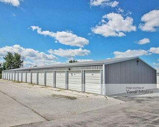 Photo 2 of Kummers Storage - 1808 Allouez Avenue, Green Bay, WI
