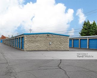 Photo 6 of Littrell White City Mini Storage - 2995 Avenue G, White City, OR