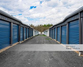 Photo 2 of Titan Self Storage - 310 Flaming Road, Grants Pass, OR