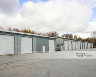 Photo 2 of Howard Self Storage-Rental by Midwest - 1651 Brookfield Avenue, Green Bay, WI