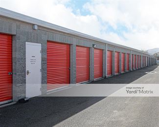 Photo 1 of Cascade Self Storage - 1011 Narregan Street, Medford, OR