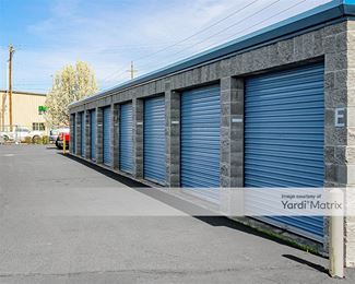 Photo 3 of AAA Secured Storage - 1060 Dillon Way, Central Point, OR