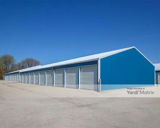 Photo 2 of Manitowoc Self Storage - 2881 County Circle, Manitowoc, WI