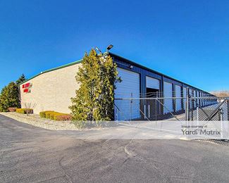 Photo 2 of Big Stuff Storage - 1400 Industrial Drive, Lake in the Hills, IL